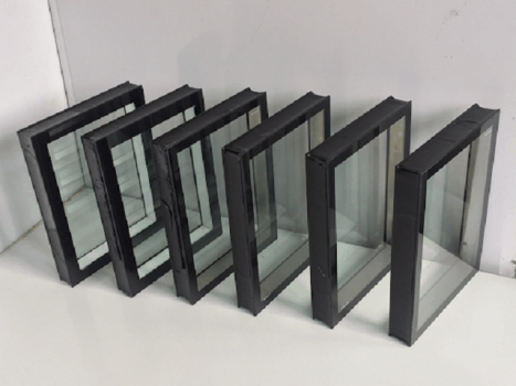 Kính Hộp Là Gì? Ưu Nhược Điểm Của Kính Hộp